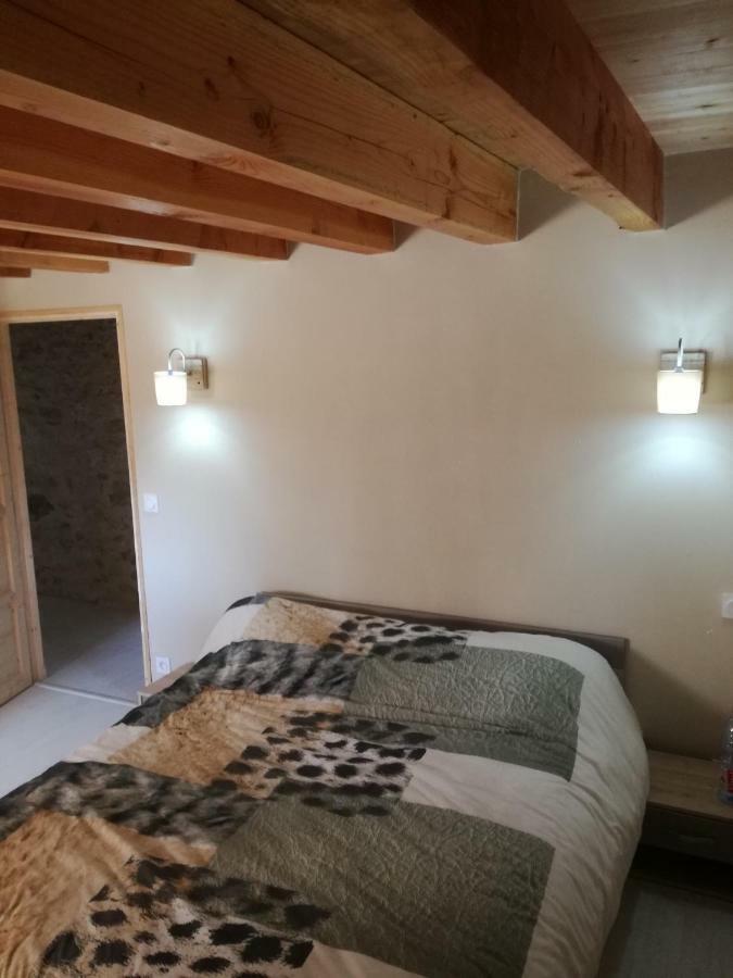 Gîte de caractère en pleine nature Bourg-de-Visa Extérieur photo